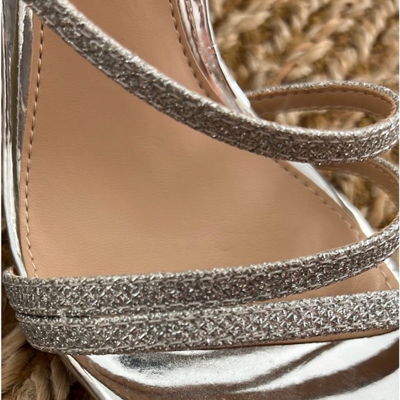 Jewel Badgley Mishka Sandals SZ 7 - Picture 4 of 6